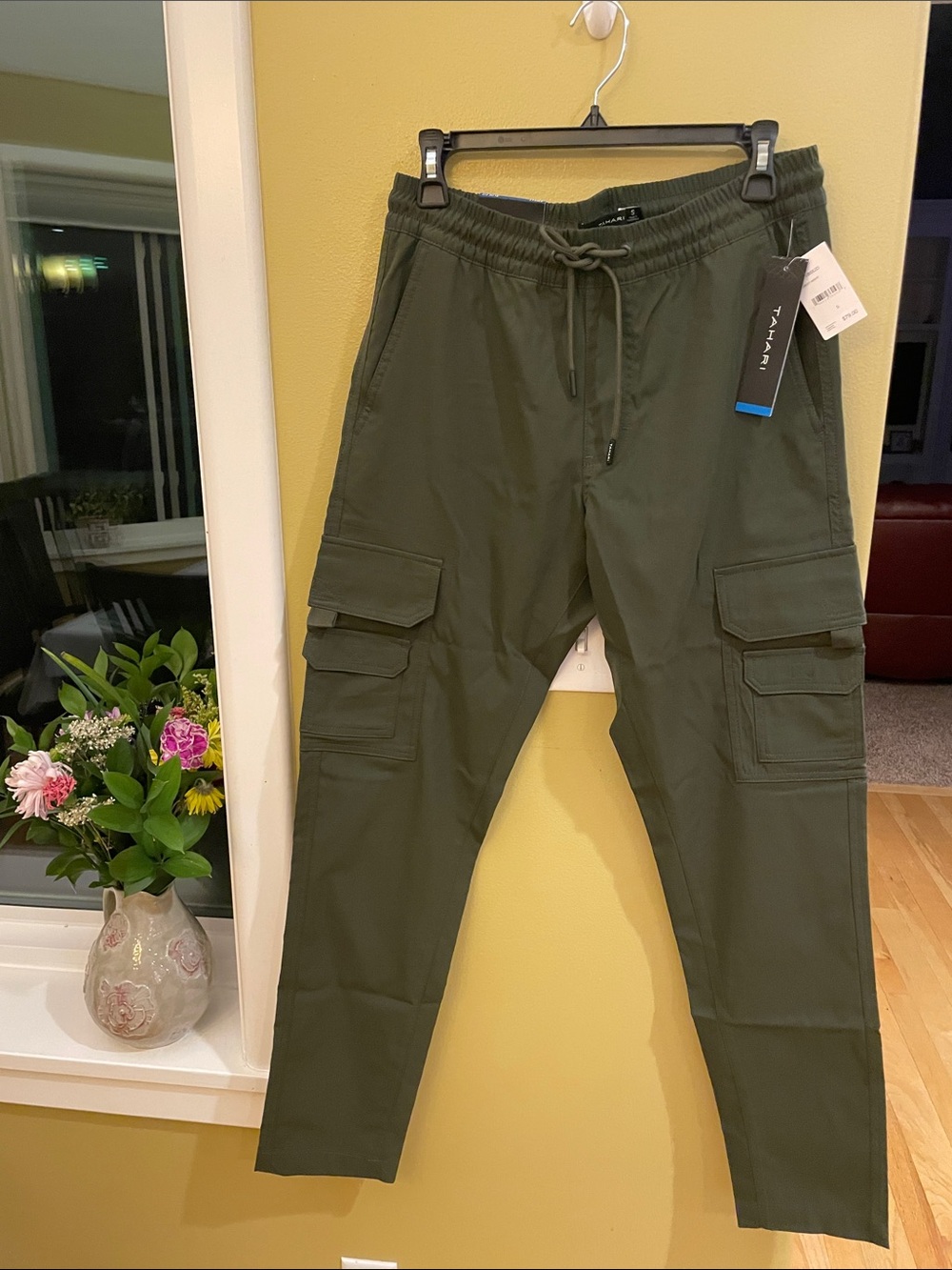 NWT Tahari Men's Cargo Pants - Dark Olive